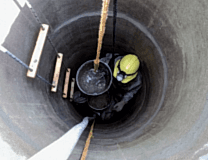 Ручная чистка канализационных колодцев